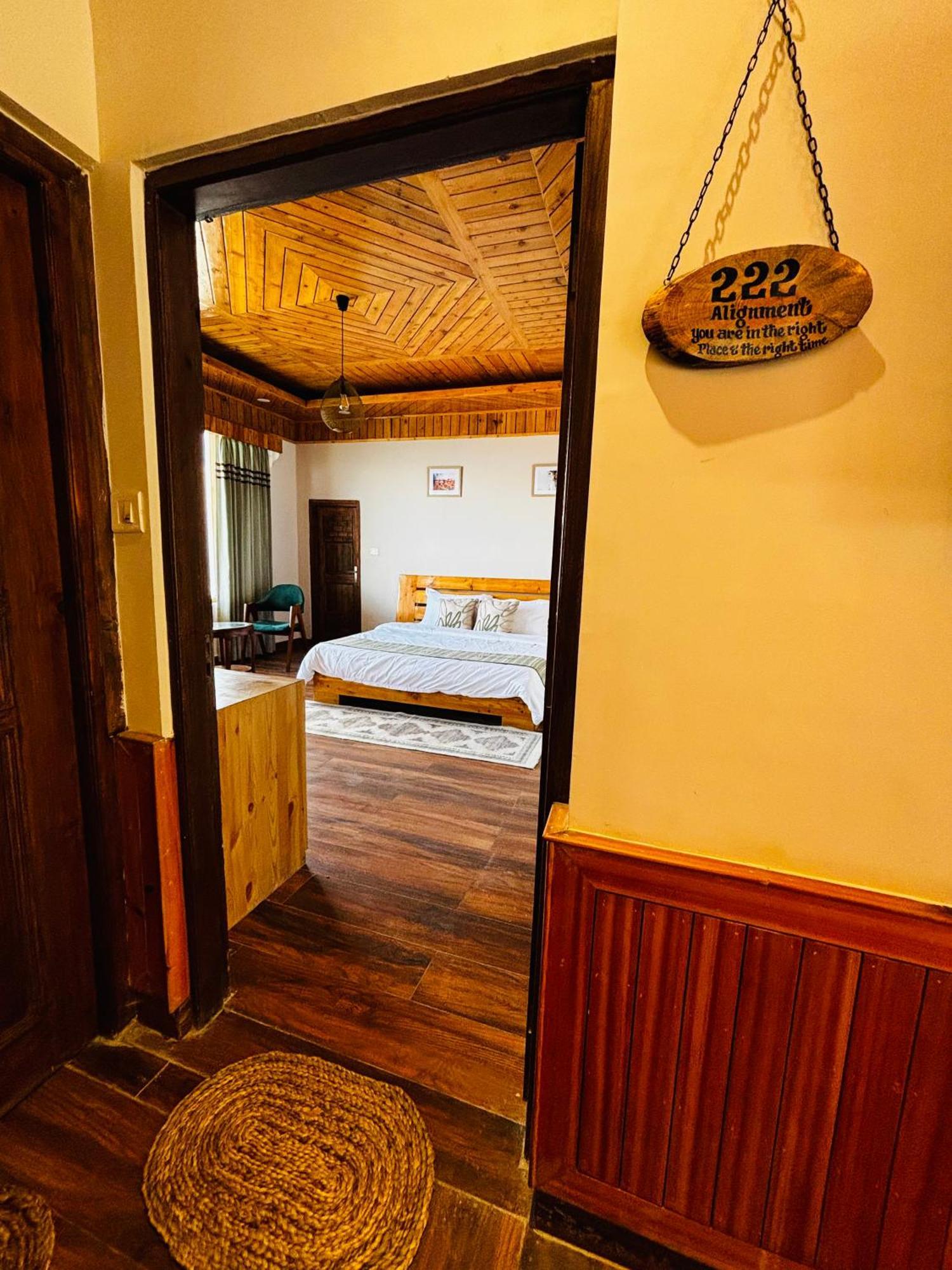 Hilly Horizon Bnb Kufri Cheog Eksteriør billede