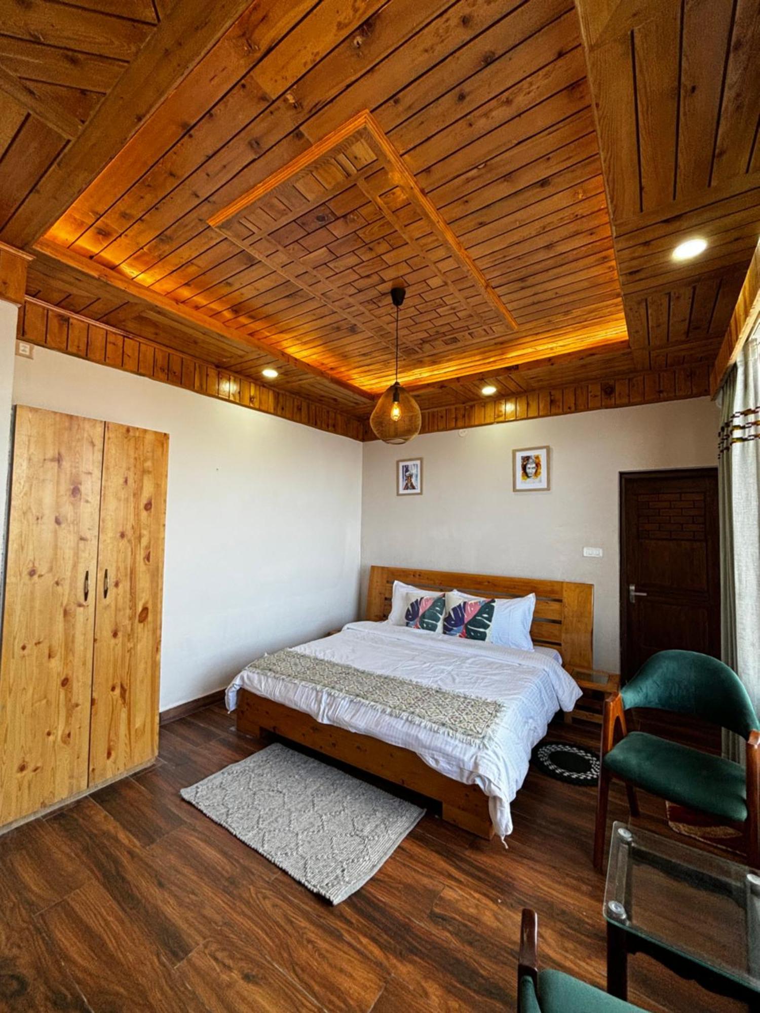 Hilly Horizon Bnb Kufri Cheog Eksteriør billede